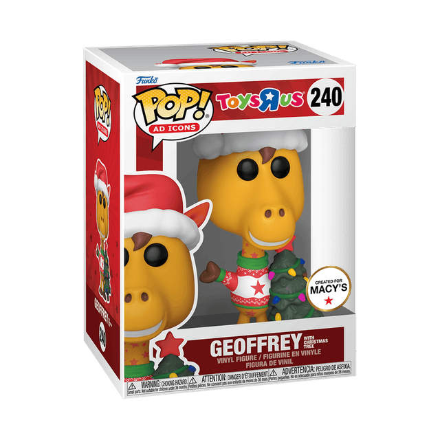 geoffrey with christmas tree created for macy`s 240
