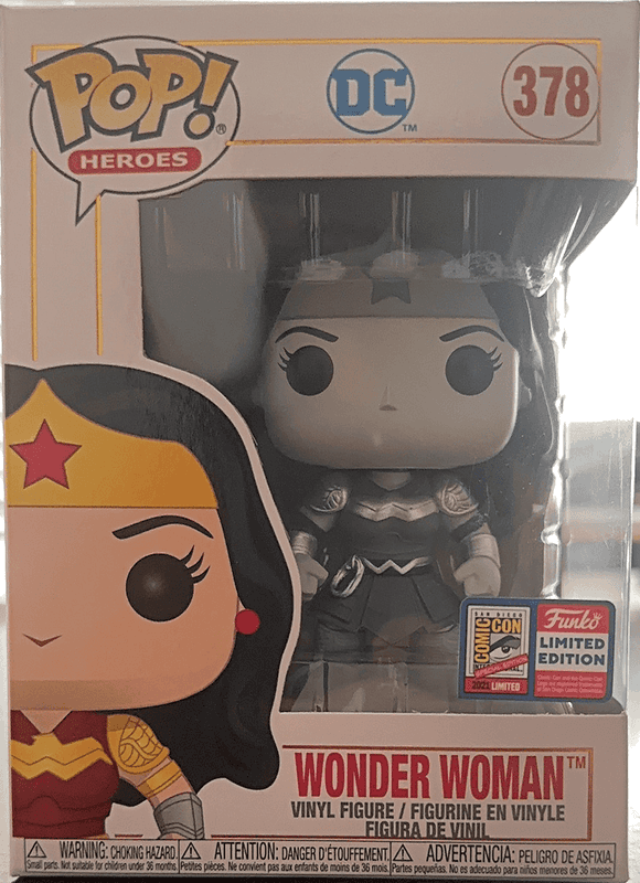 wonder woman black white imperial palace san diego comic con 378